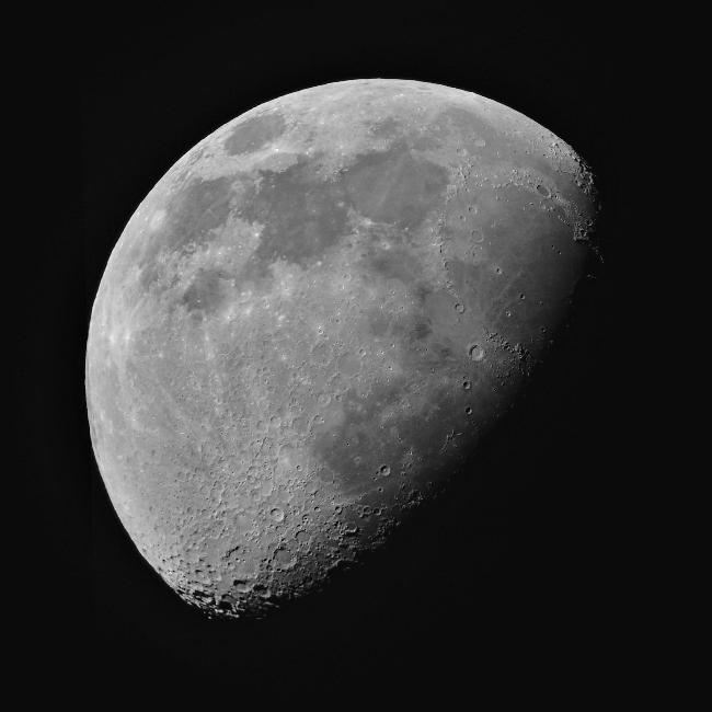 Lune 10,4 j