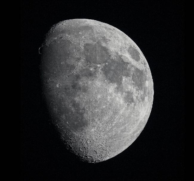 la lune hier soir au dixième jour et 3 heures