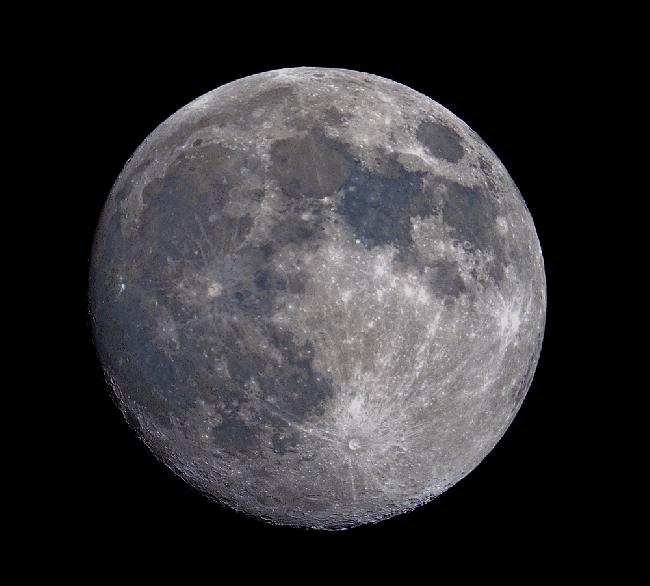 lune au 13ème jour et 3 heures couleur