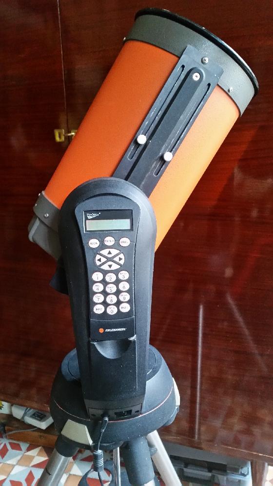 Celestron C8 orange + monture GoTo Nexstar 8SE Ray’s brackets + trépied tubulaire