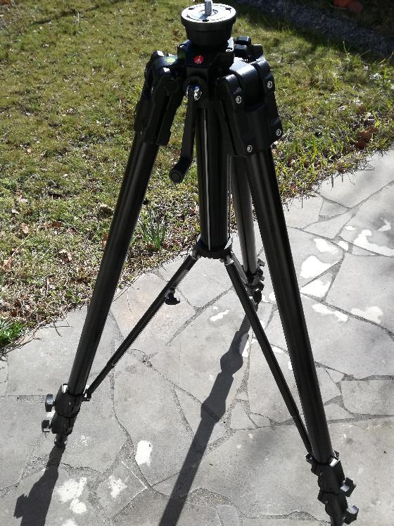 Trépied  MANFROTTO 161MK2B (noir)+tête Gitzo G-1570M 