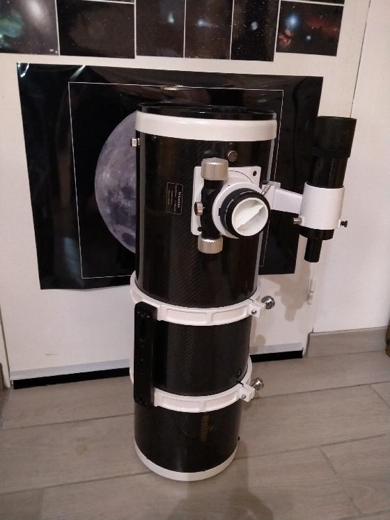 Tube Newton skywatcher 200/800 F4 Carbone + Correcteur de coma