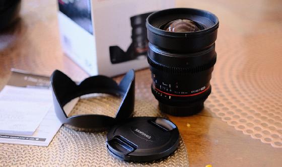 Objectif SAMYANG T1.5/24mm Cinelens UMC II monture Canon