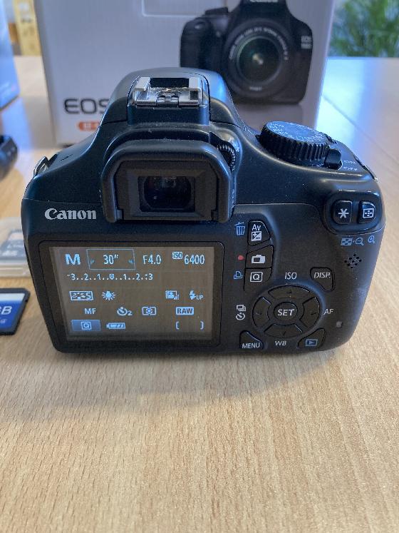 Canon EOS 1100D non défiltré + accessoires