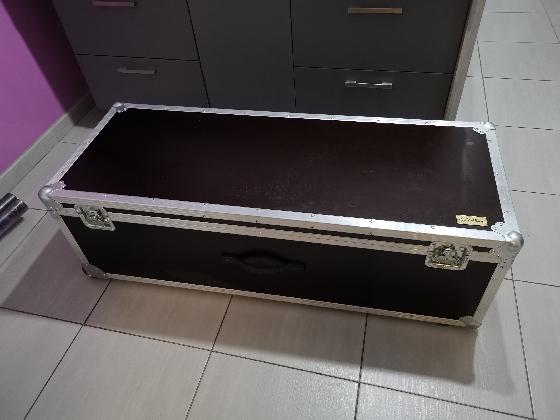 Grosse Flightcase 1300x500x400