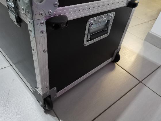 Grosse Flightcase 1300x500x400