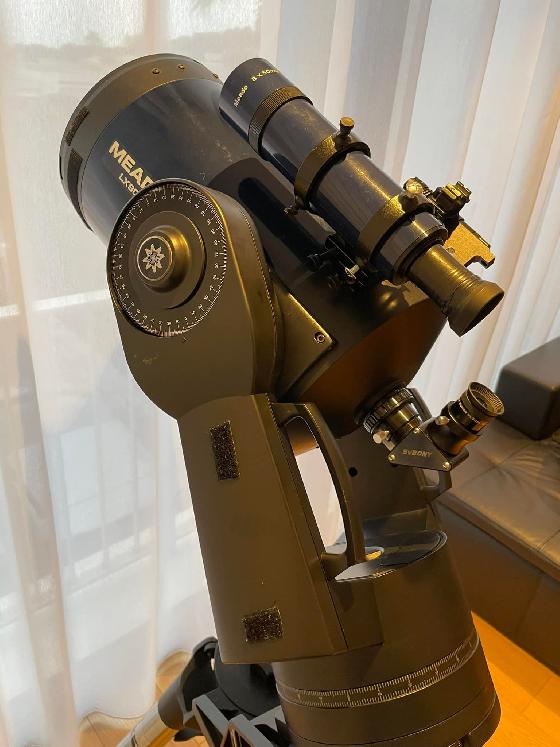 Télescope Meade Lx90 8’’ 203mm F10 avec table équatoriale