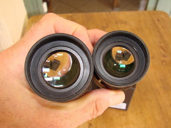 2 oculaires APM Ultra-Flat Field 18mm 65° 1,25"