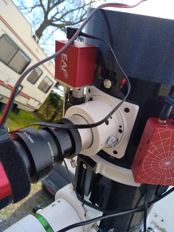 Tube 200/800 F4 Skywatcher + accessoires