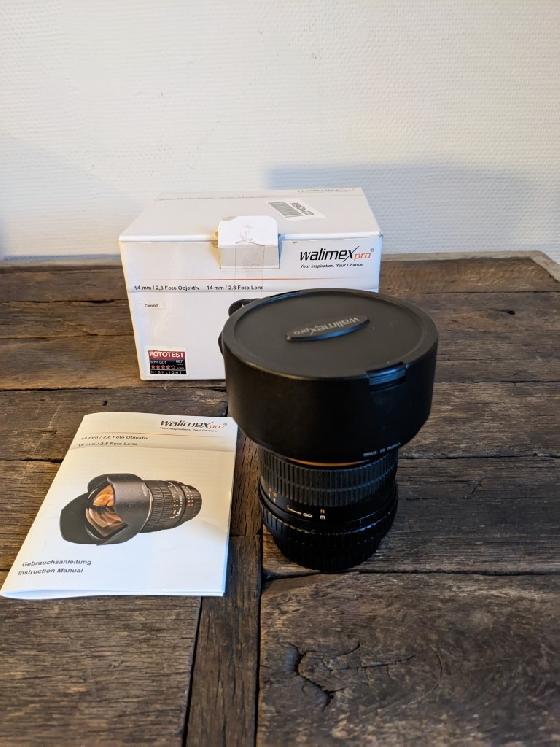 Objectif Walimex 14mm f2.8 monture Canon