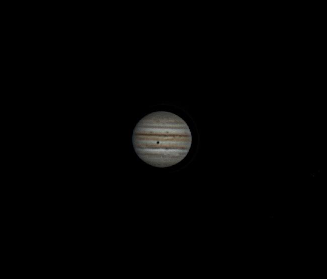 GANYMEDE devant JUPITER