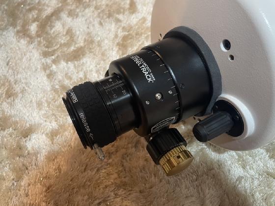 Maksutov 180 Skywatcher + porte oculaire crayford baader + système clicklock baader