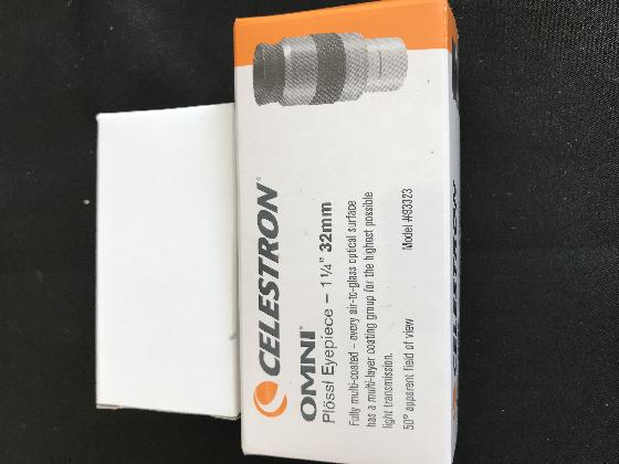 2 oculaires Celestron Omni 32mm