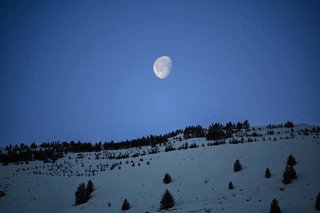 lune sur 2 alpes