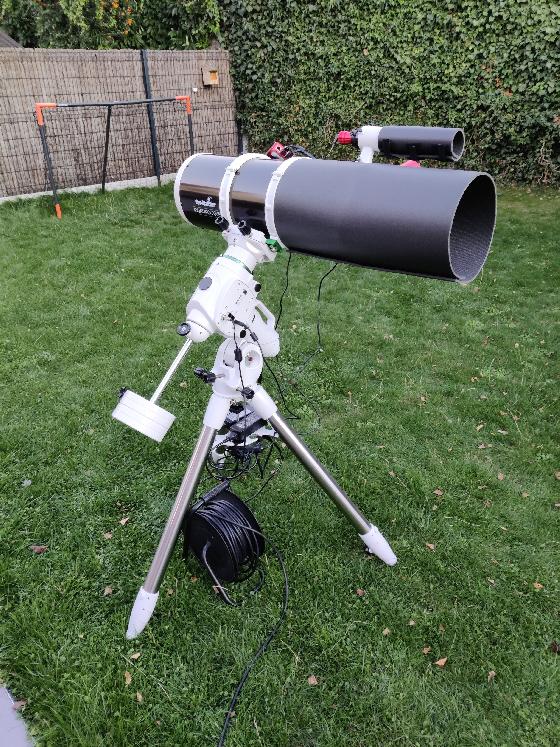 Télescope Newton Sky-Watcher QUATTRO 200/800 F/4 amélioré