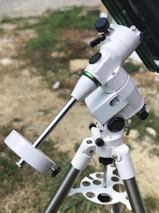 Skywatcher N 150/1200 + Monture EQ5