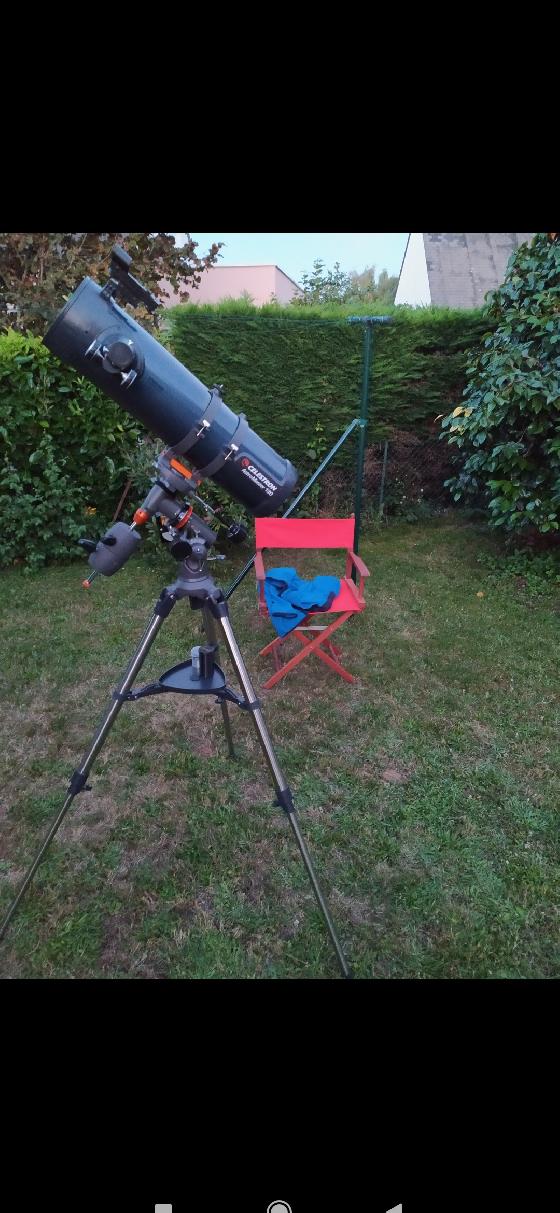 Téléscope celestron astromaster 130/650