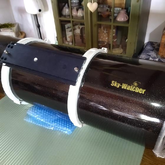 Télescope Newton Skywatcher 254/1200