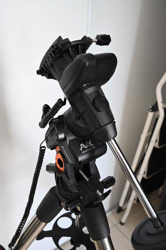 Monture Celestron AVX et trépied