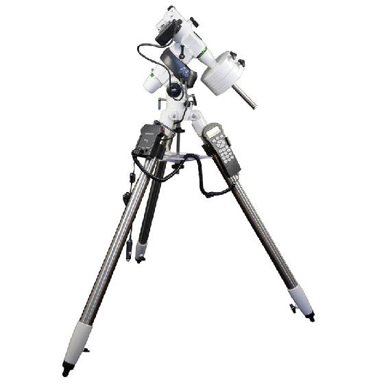 Sky-Watcher télescope et monture EQ5 Pro presque neuf