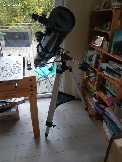 Vente telescope Skywatcher N130/900 Explorer EQ2 avec moteur EQ2