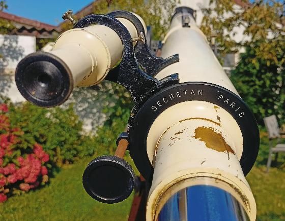 Lunette Secretan année 50-60 avec chercheur/monture bois/accessoires