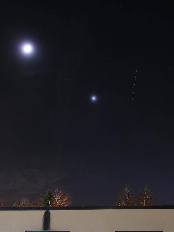 Lune, Mars, Vénus et ISS