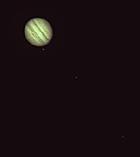 Jupiter et trois de ses lunes