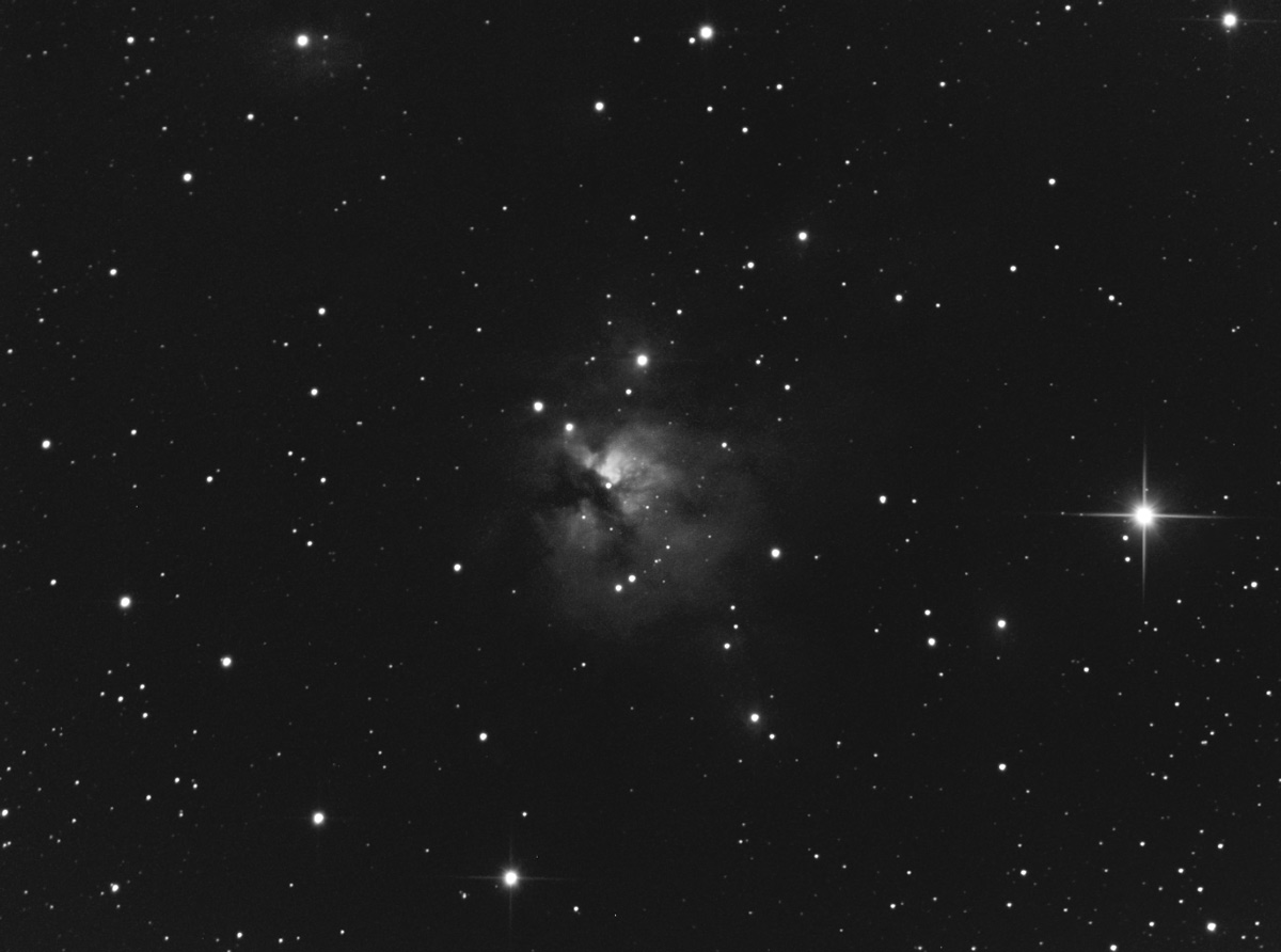 ngc1579nb.jpg?psid=1