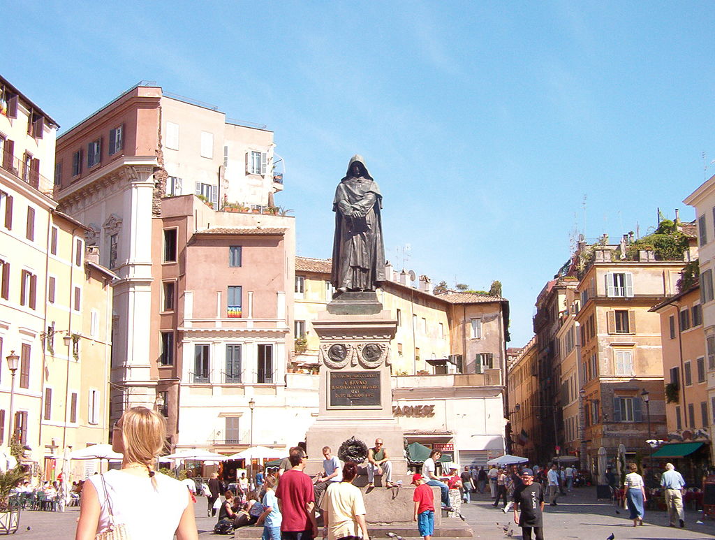 1024px-Brunostatue.jpg