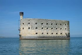 280px-395_-_Fort_Boyard_-_Ile_d%27Aix.jpg