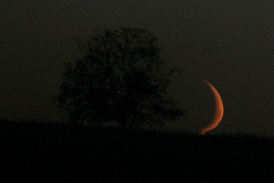 14oct2007_lune_diffraction.jpg