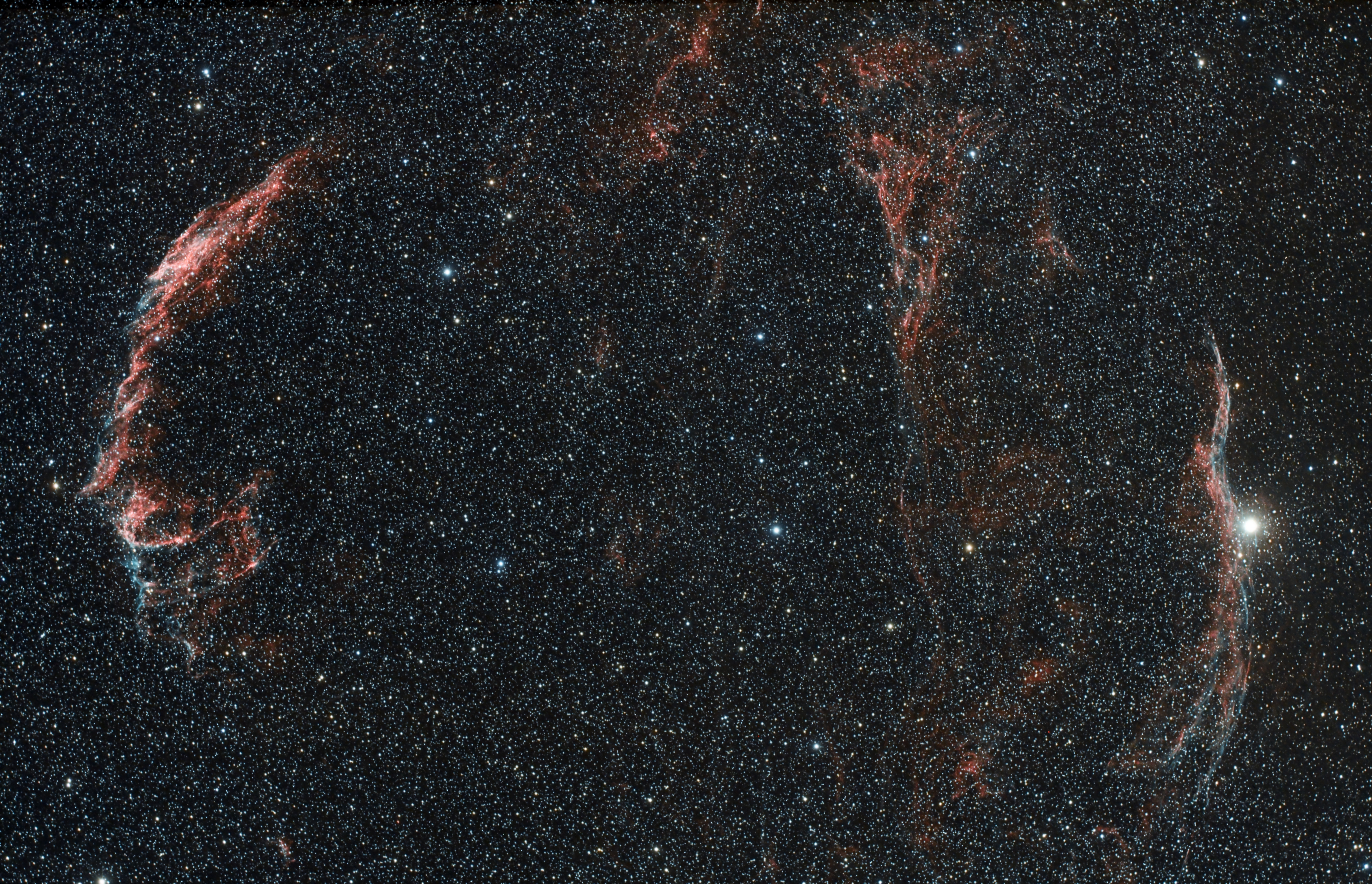 160904-NGC6992_6960-Dentelles_du_Cygne-44x10min-15x8min.jpg