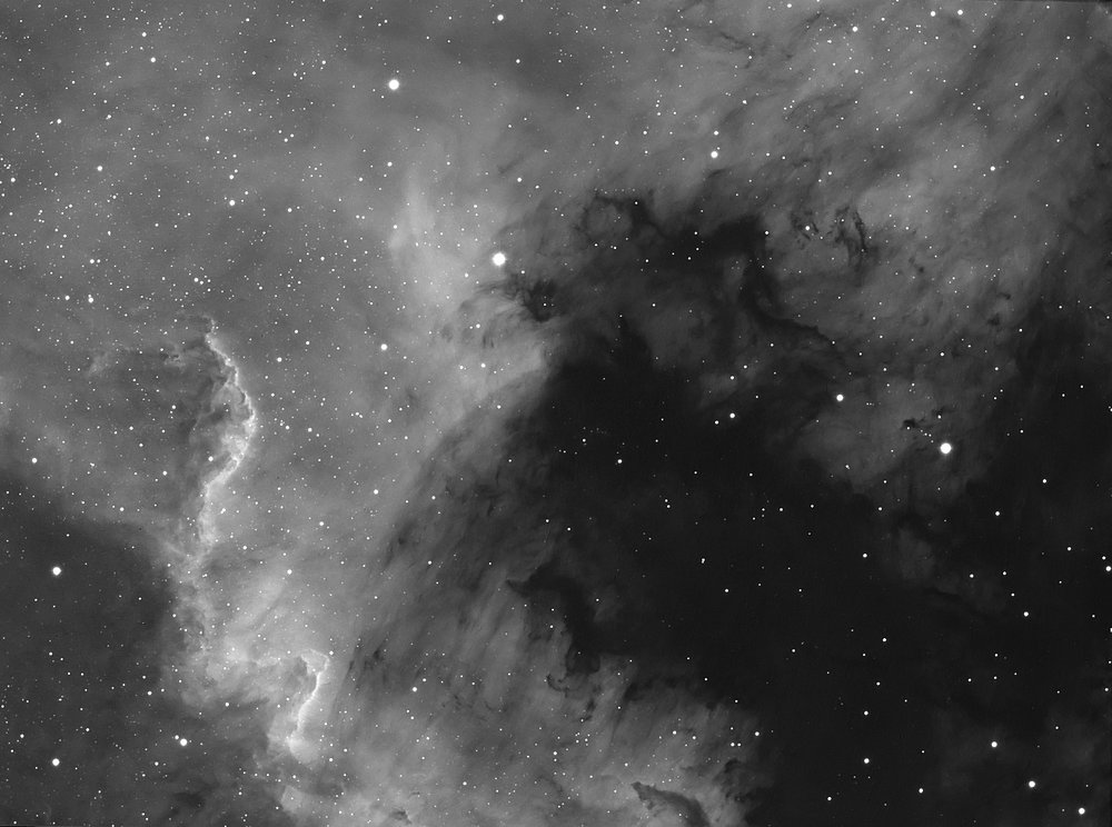 20090522_ngc7000_Halpha_20im_600s.jpg