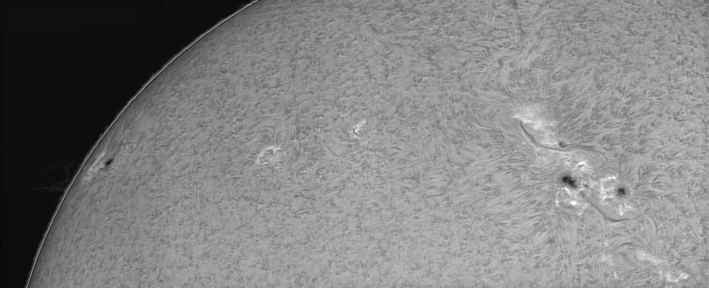 2011_03_03_Soleil_Halpha_10h48_10h52_2.jpg