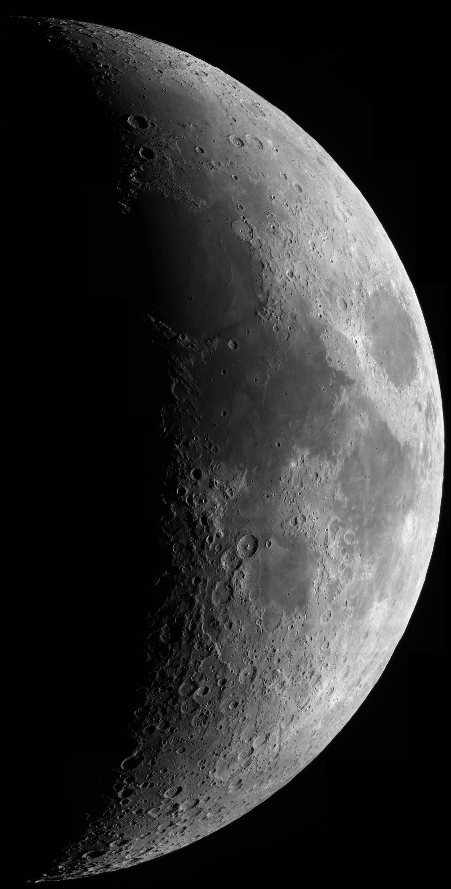 2011_04_09_Lune_Rouge_50pc.jpg