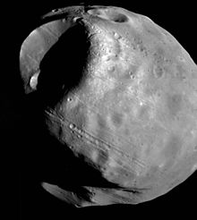 220px-Phobos-viking1.jpg