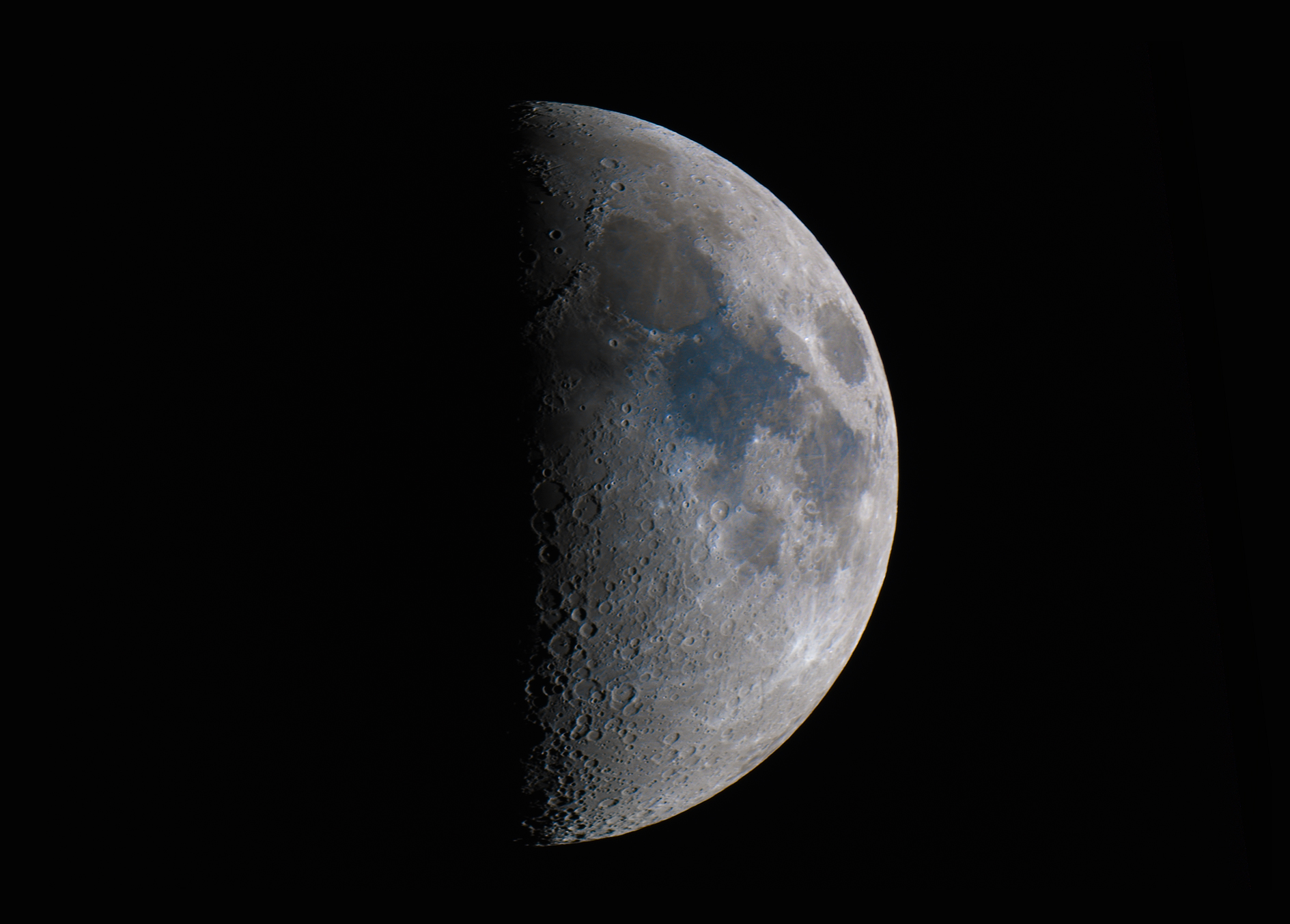 272181luna50.jpg