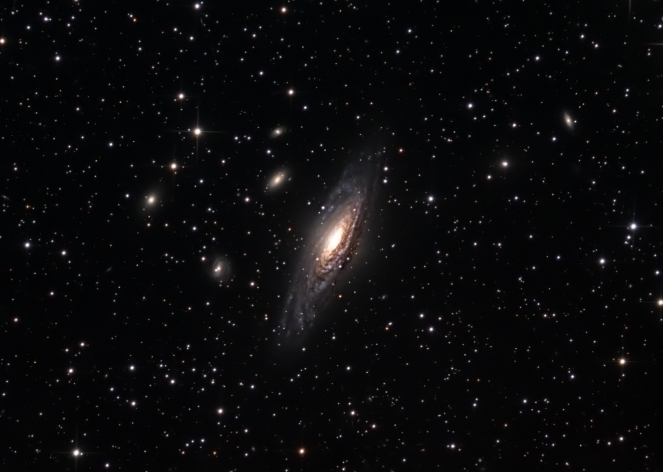 408925NGC7331LRGBnew3.jpg