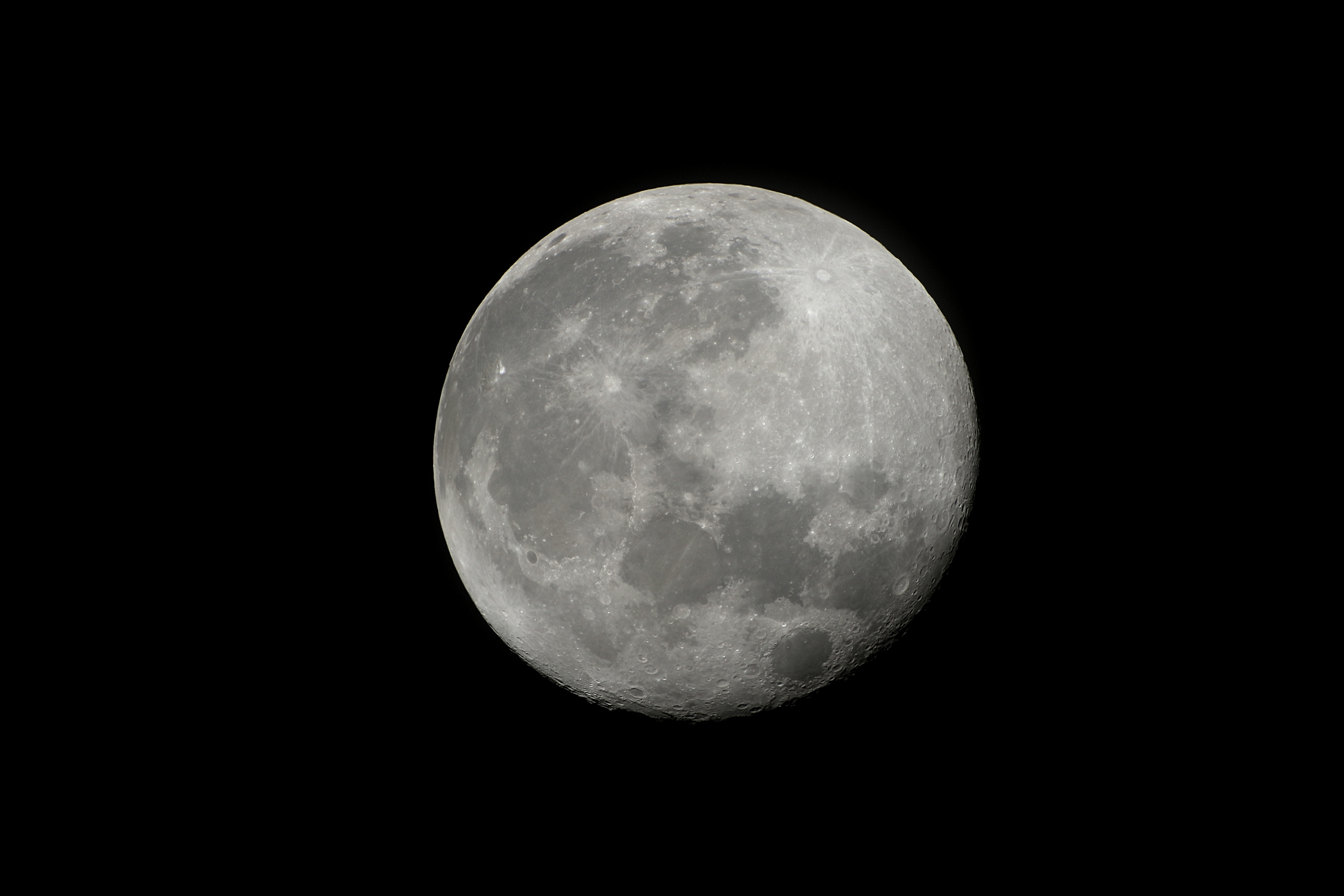 410923Lune.jpg