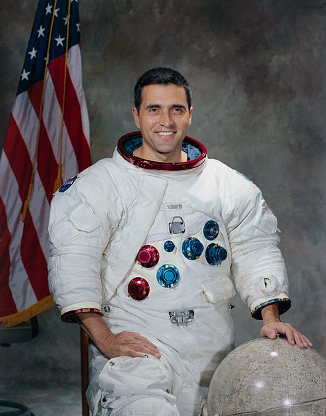 470px-Harrison_Schmitt.jpg