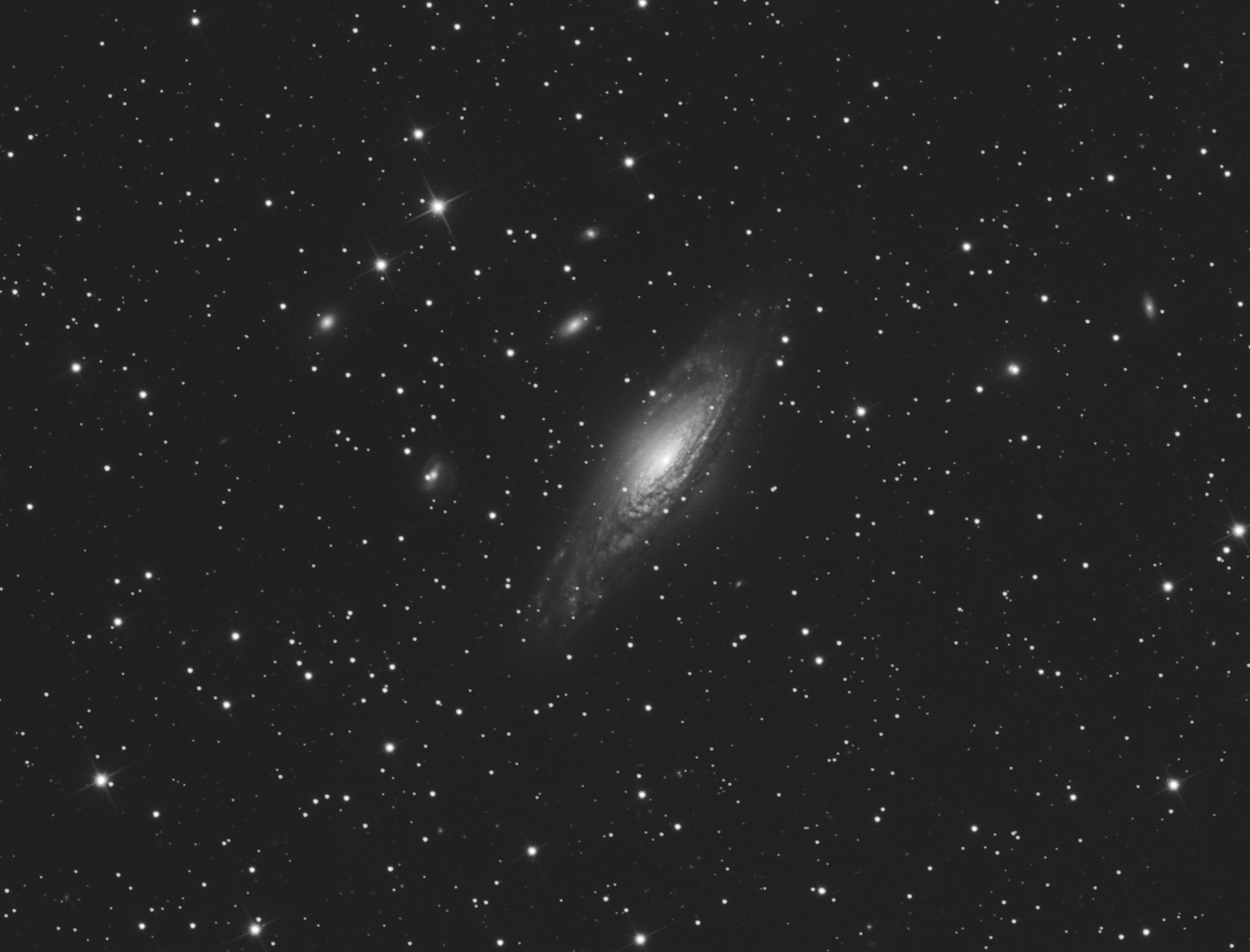 566696NGC7331webcrop.jpg