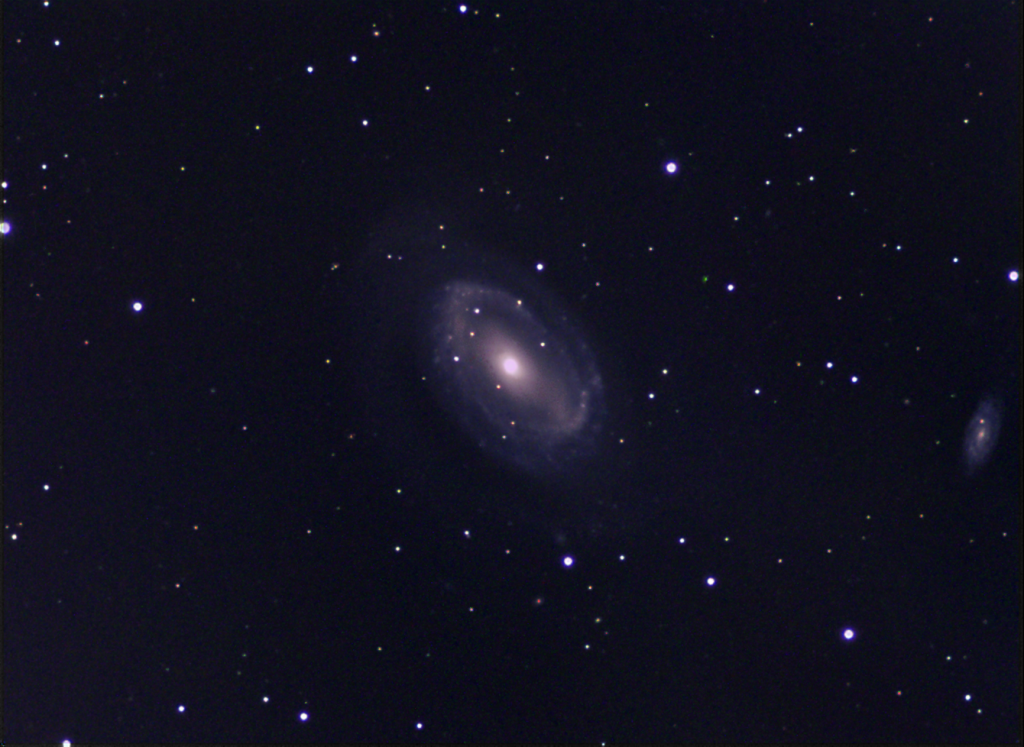 571033NGC4725.png