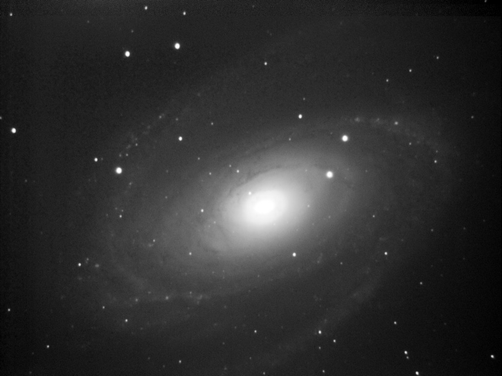 M81-090210-C11-Red3.3-DMK31AF03-30x60s-30x10s-10x120s%202-Final.jpg