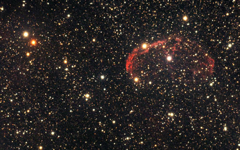 2008_05_04_crescend%20nebula_41im_400iso_300s_red.jpg