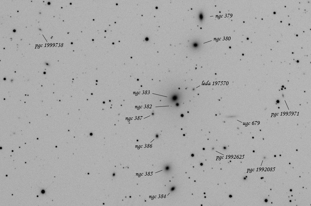 NGC%20383,groupe,%20r%e9duit%20invers%e9%20le%2028%2009%202010%20.jpg