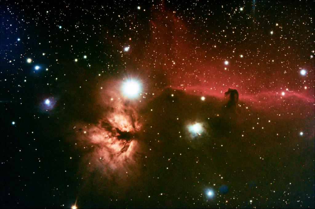 623324IC434_LE150109_BAL_BLANC_6_FLATS_30_Centiieme_de_s_copieMOINS_FLASHlum.jpg