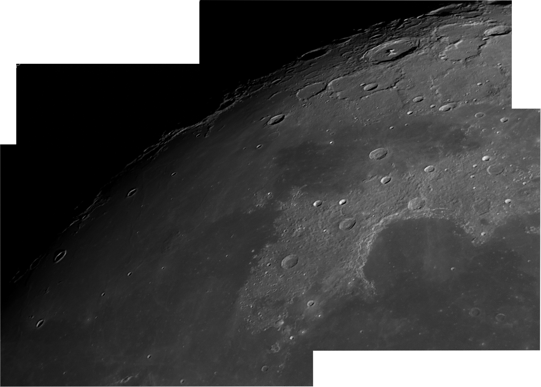 624400Moon202142021117ASF300lapl5ap249stitchv3.jpg