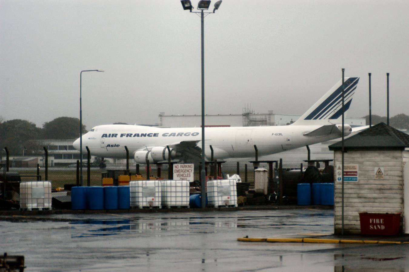 747-3.jpg