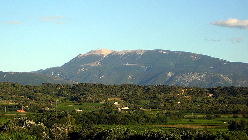 800px-Mont_ventoux_from_mirabel.jpg